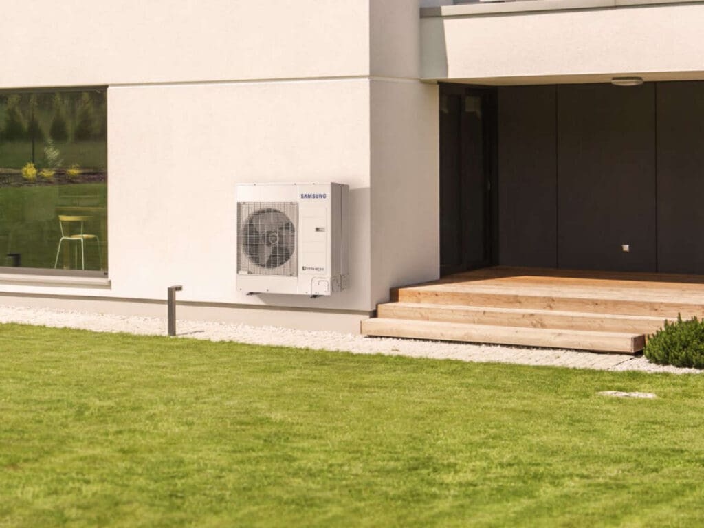 Air source heat pump maintenance outdoor unit