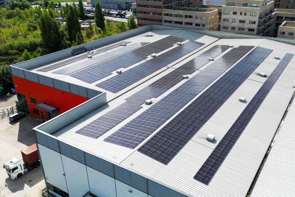 O&M monitoring commercial solar and battery systems